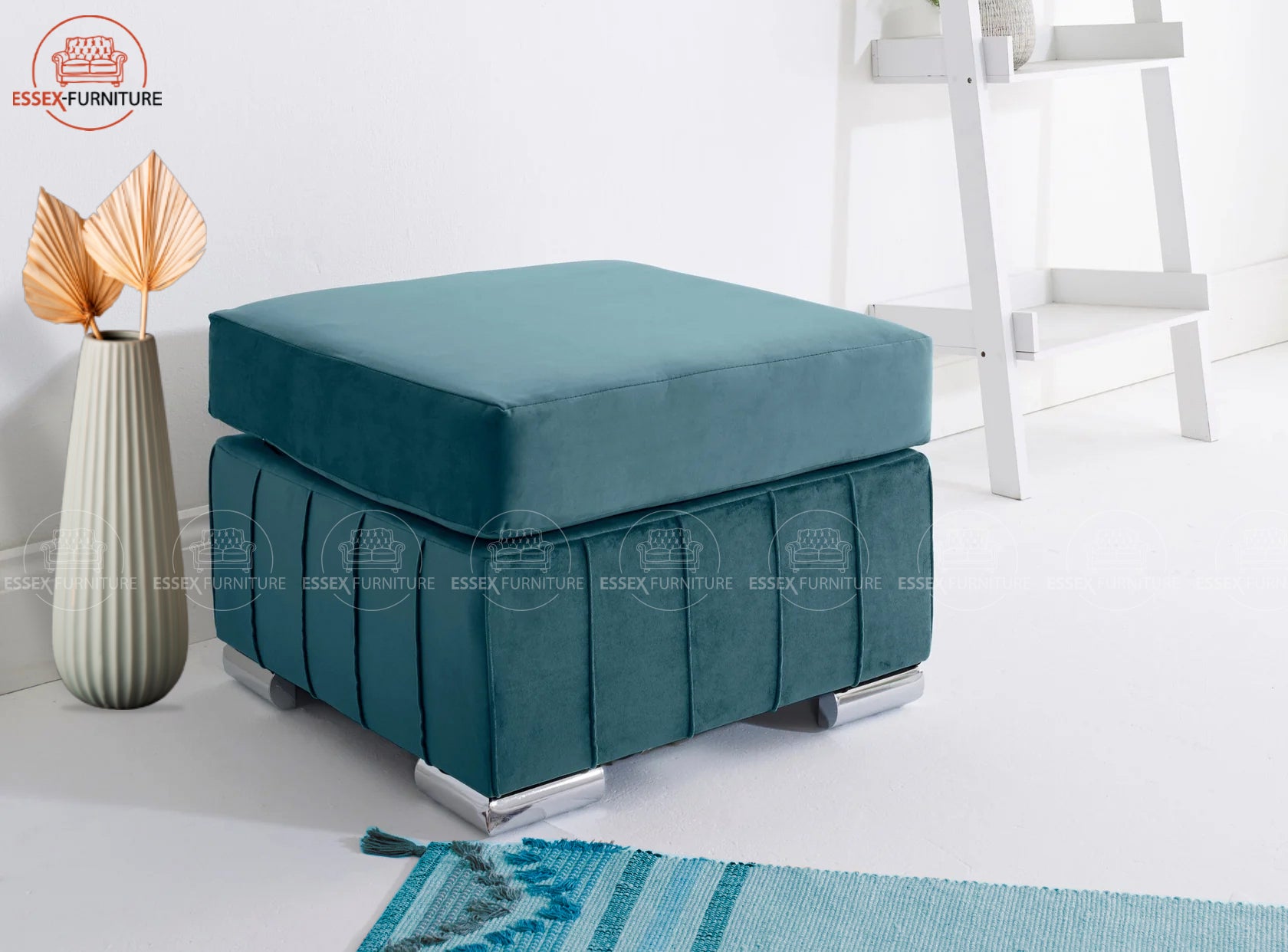 Lilly Sofa Collection