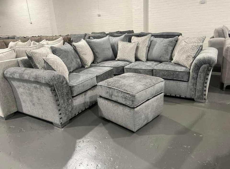 Harrison Sofa Collection