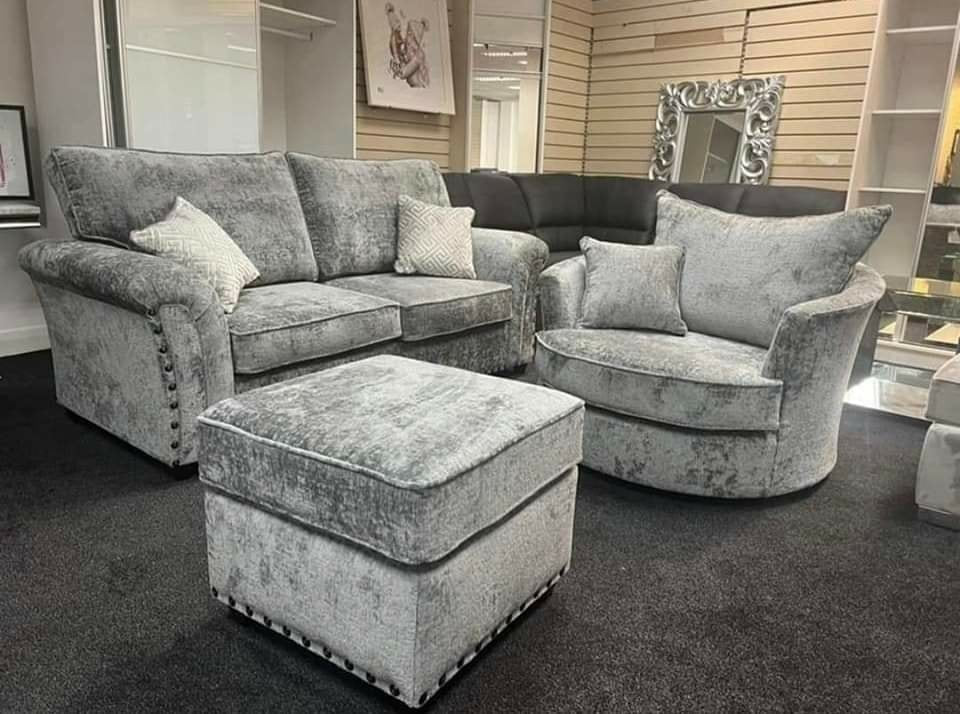 Harrison Sofa Collection